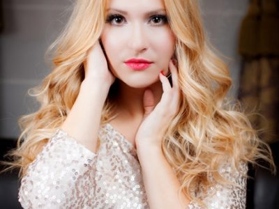 IVANA RADOVNIKOVIĆ kreće prema novim izazovima... NOVA PJESMA + POTPISIVANJE UGOVORA SA DALLAS RECORDSOM !!!
