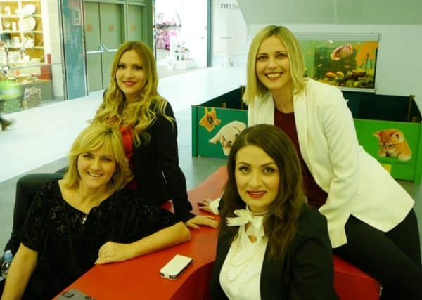 ladies 07