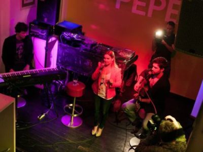Ivana Radovniković u prepunom Pepermintu predstavila novi album 'Dio mene' i oduševila live svirkom !