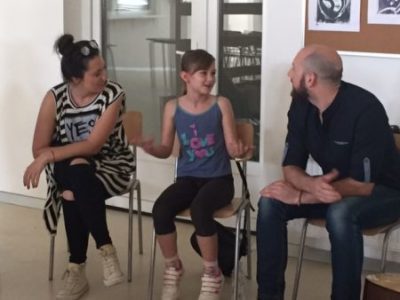 Bang Bang na edukativnoj radionici u Slavonskom Brodu pjevao i pričao o kreativnosti i autorstvu