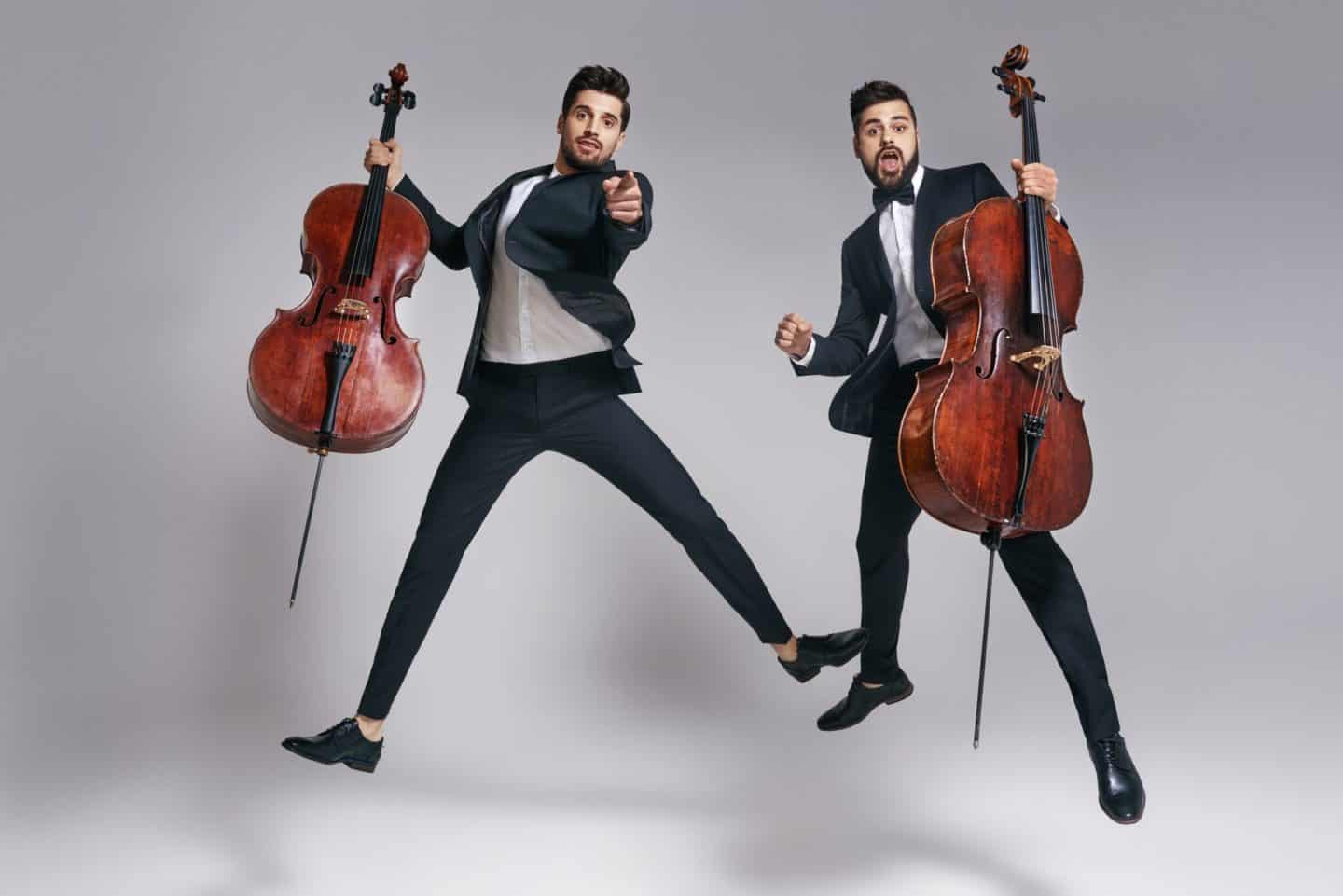2CELLOS