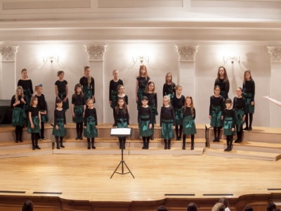 Proljetni koncert Pjevačkog studija Mozartine u Sisku!