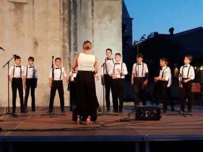 Pjevački studio Mozartine očarao publiku u Ninu