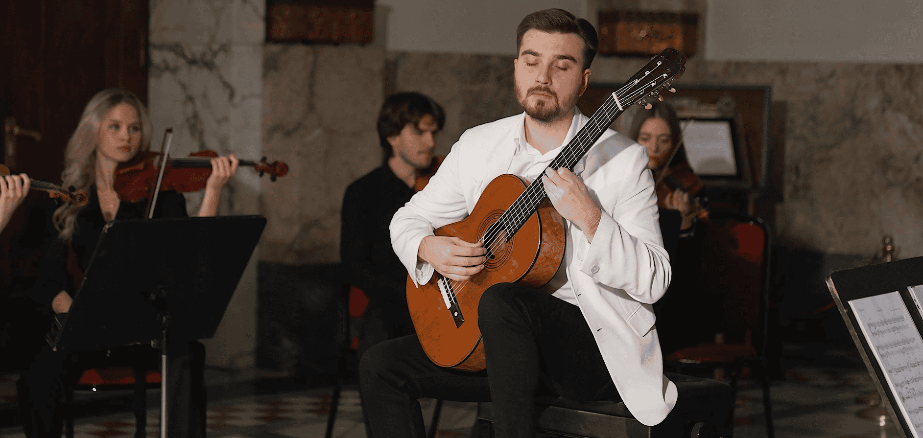 Zlatko Josip Grgić i čarolija "Granade" na povijesnoj Torresovoj gitari iz 1890. – spoj vrhunskog umijeća, baštine i emocije
